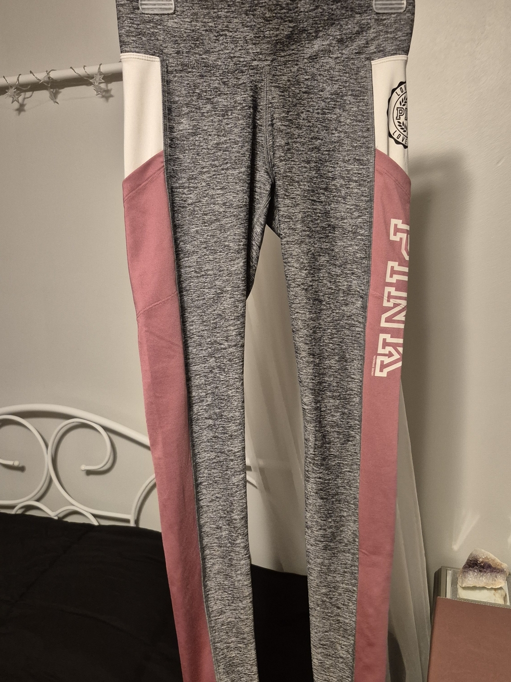 PINK- xs Victoria's Secret Gray Heather & Pink Womens' Leggings